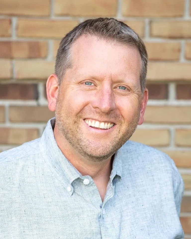 Dr. Christopher E. VanDeven, DDS - Pediatric Dentist